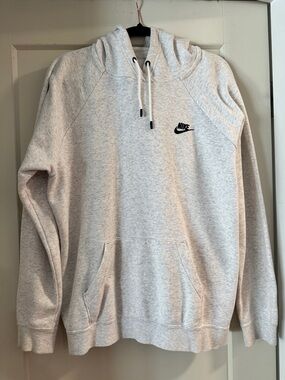 Women’s Nike Hoodie - XL